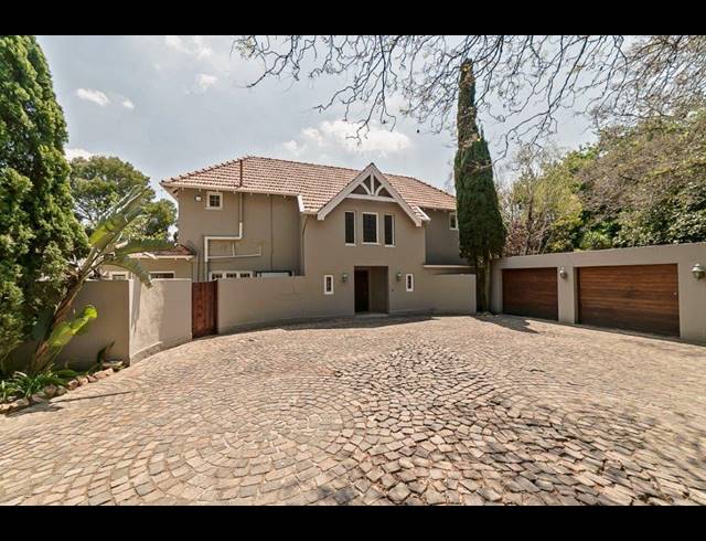 4 BEDROOM HOUSE FOR SALE IN HOUGHTON ESTATE